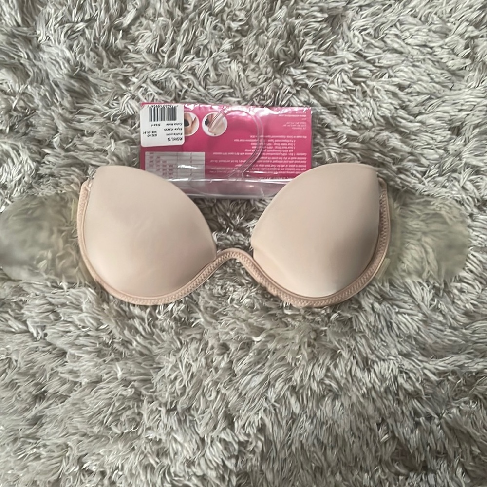 NWT strapless bra by Maidenform size 4